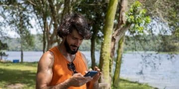 Strava App: Track Your Fitness, Achieve Your Goals - Cover Image