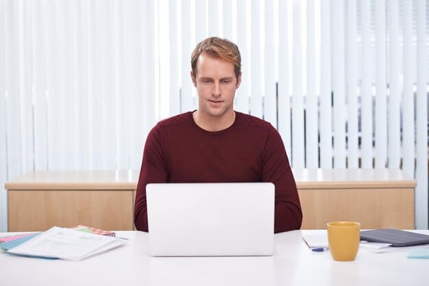 Conquer Imposter Syndrome: Build Career Confidence Now