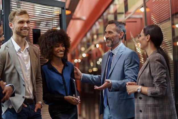 The Ultimate Guide to Building a Professional Network That Lands You a Job in 2025